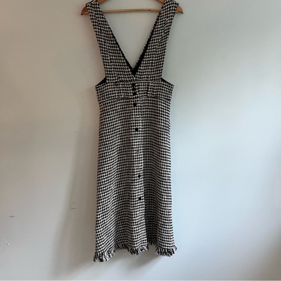 ZARA MIDI TWEED HERRINGBONE PINAFORE JUMPER DRESS BLACK WHITE BUTTONS MEDIUM - Picture 8 of 15